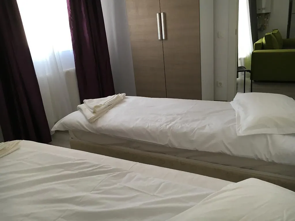 Nirvana Accommodation Bükreş