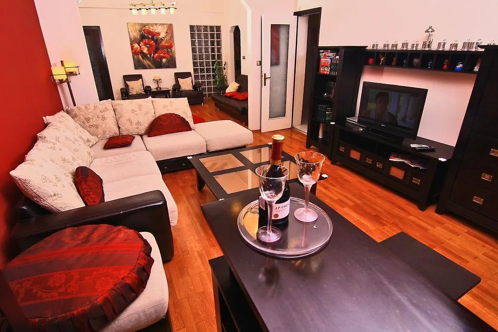 Nirvana Accommodation Bükreş Romanya